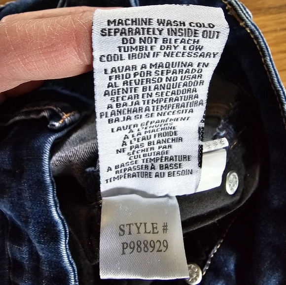 YMI Curvy Fit High Rise Stretch Jeans Womens Size 28" Waist X 28-1/2" Inseam - Picture 15 of 15